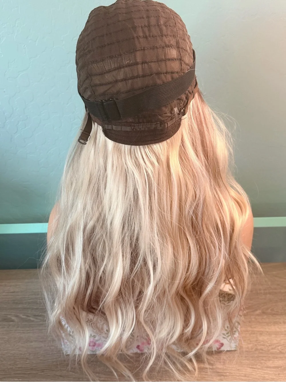 N/A soft blonde